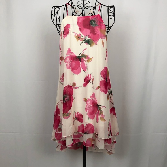Peach Royal Dresses & Skirts - Peach Royal pink floral racer back Small dress